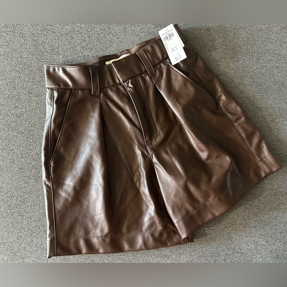 Abercrombie & fitch brown highwaisted leather shorts